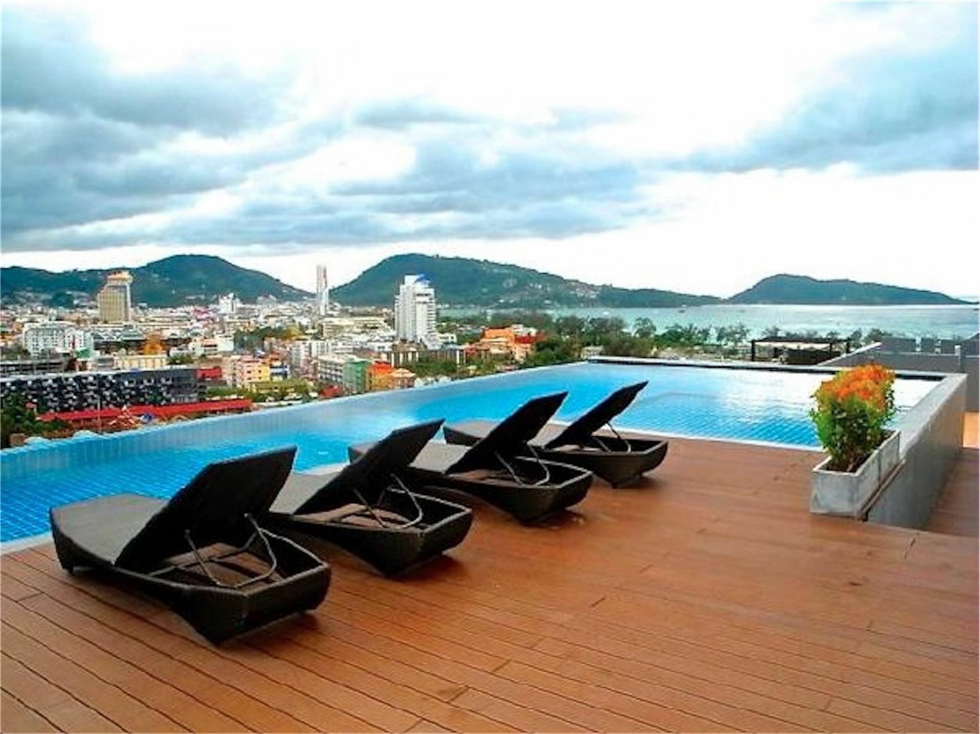 Bliss Patong 2 Bedrooms Apartment Экстерьер фото